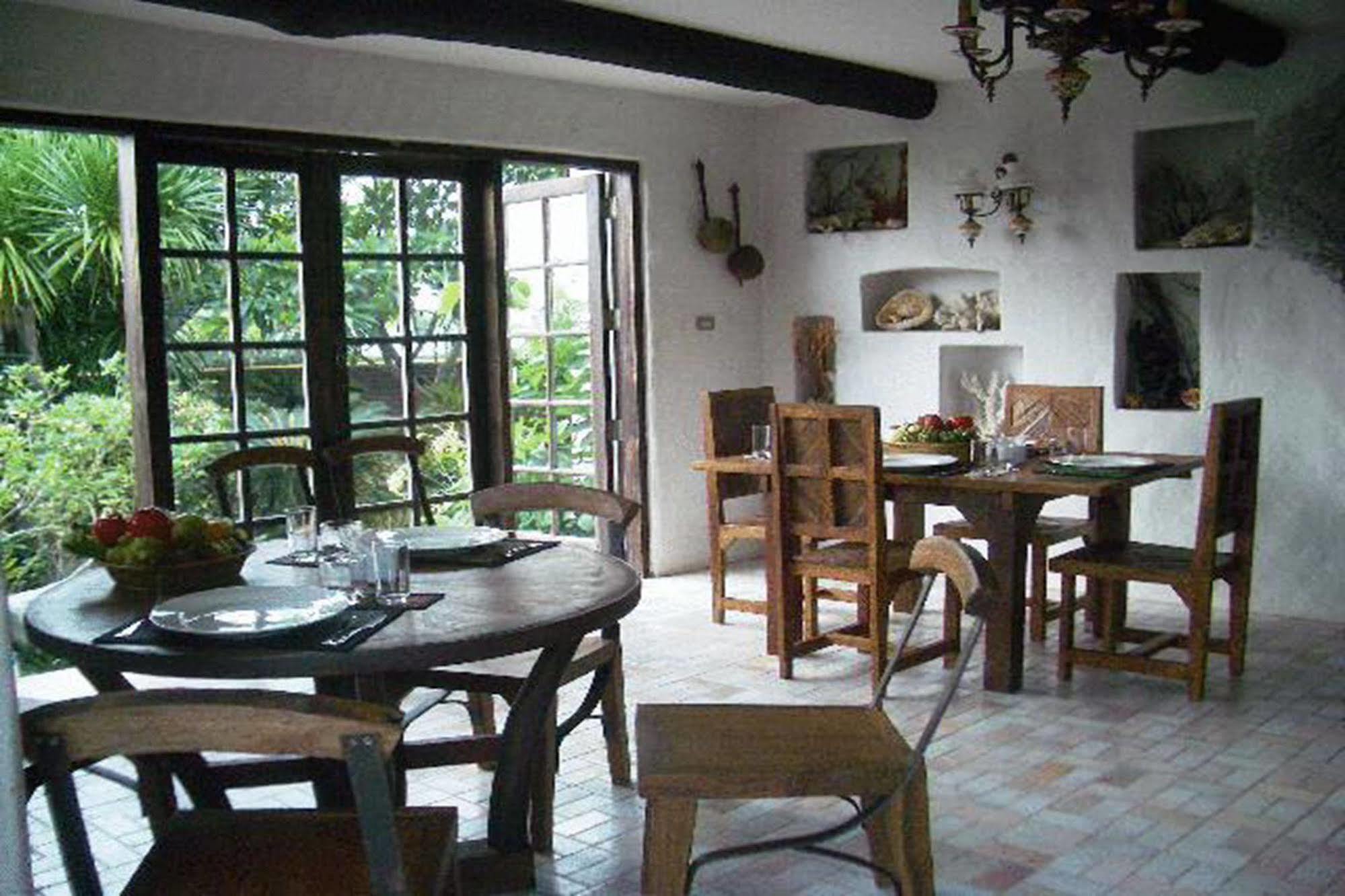 Momchailai Pattaya Retreat Eksteriør bilde